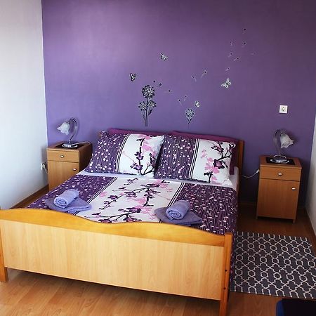 Apartment Teraferma Komiža Exteriör bild